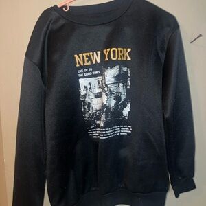 Black New York Graphic Women’s Sweater
